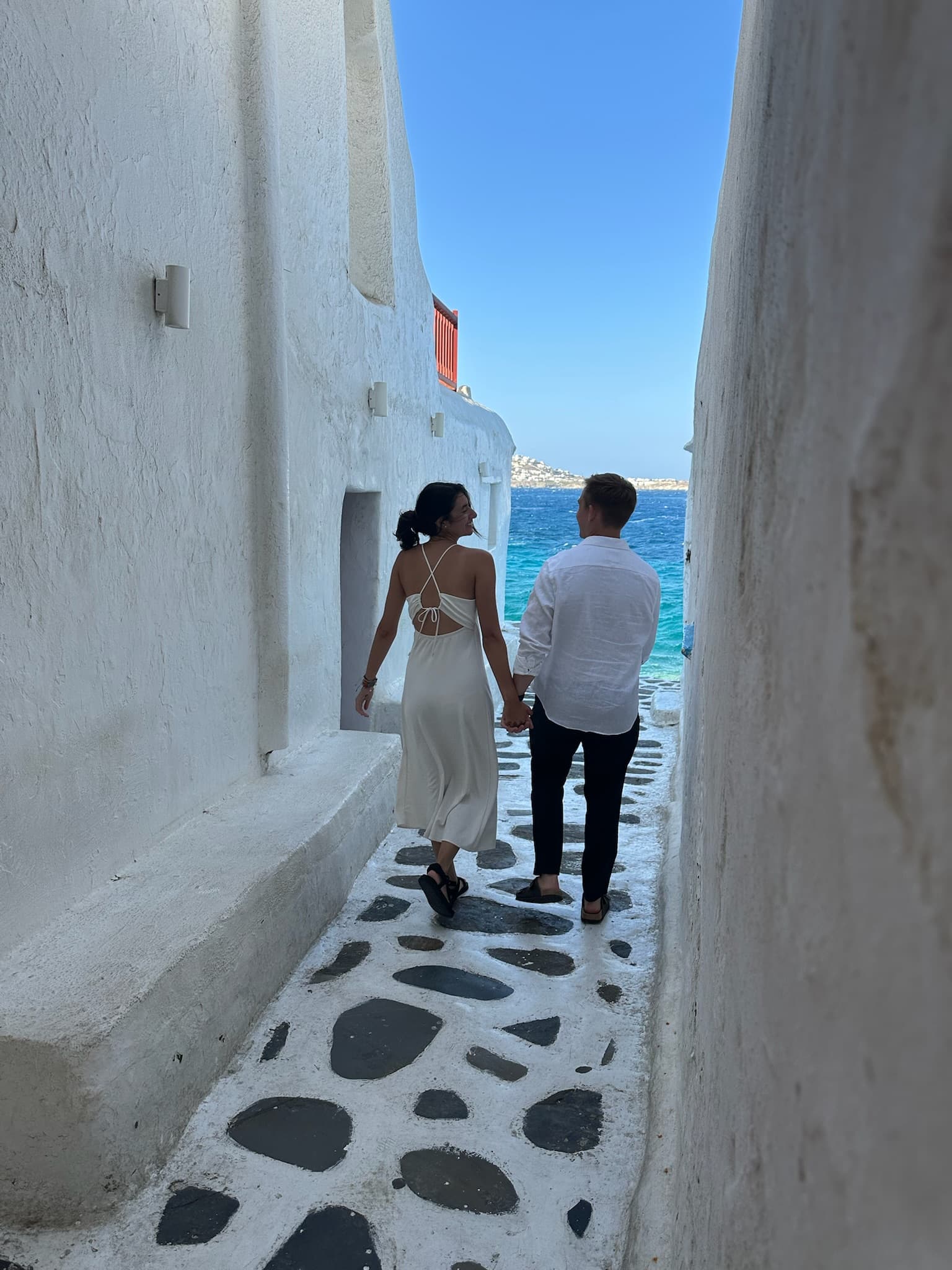 Looking back through whitewashed alleys — September 2025